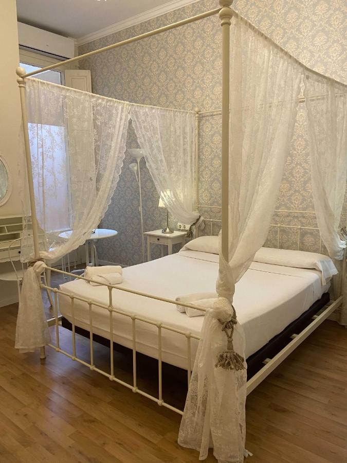 Lumine Luxury Suites By Gaiarooms バルセロナ エクステリア 写真