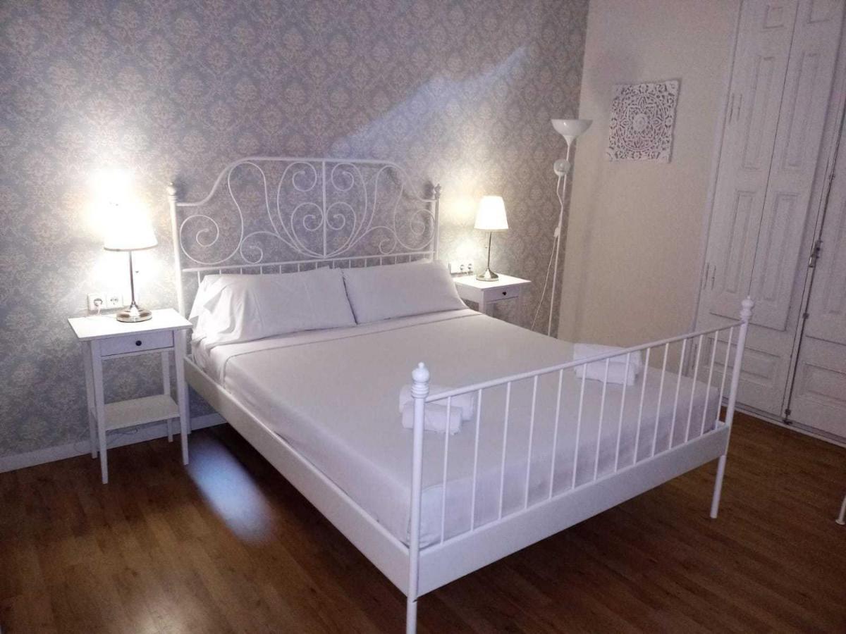 Lumine Luxury Suites By Gaiarooms バルセロナ エクステリア 写真