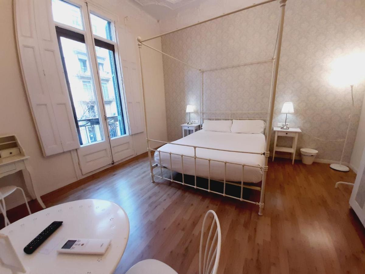 Lumine Luxury Suites By Gaiarooms バルセロナ エクステリア 写真