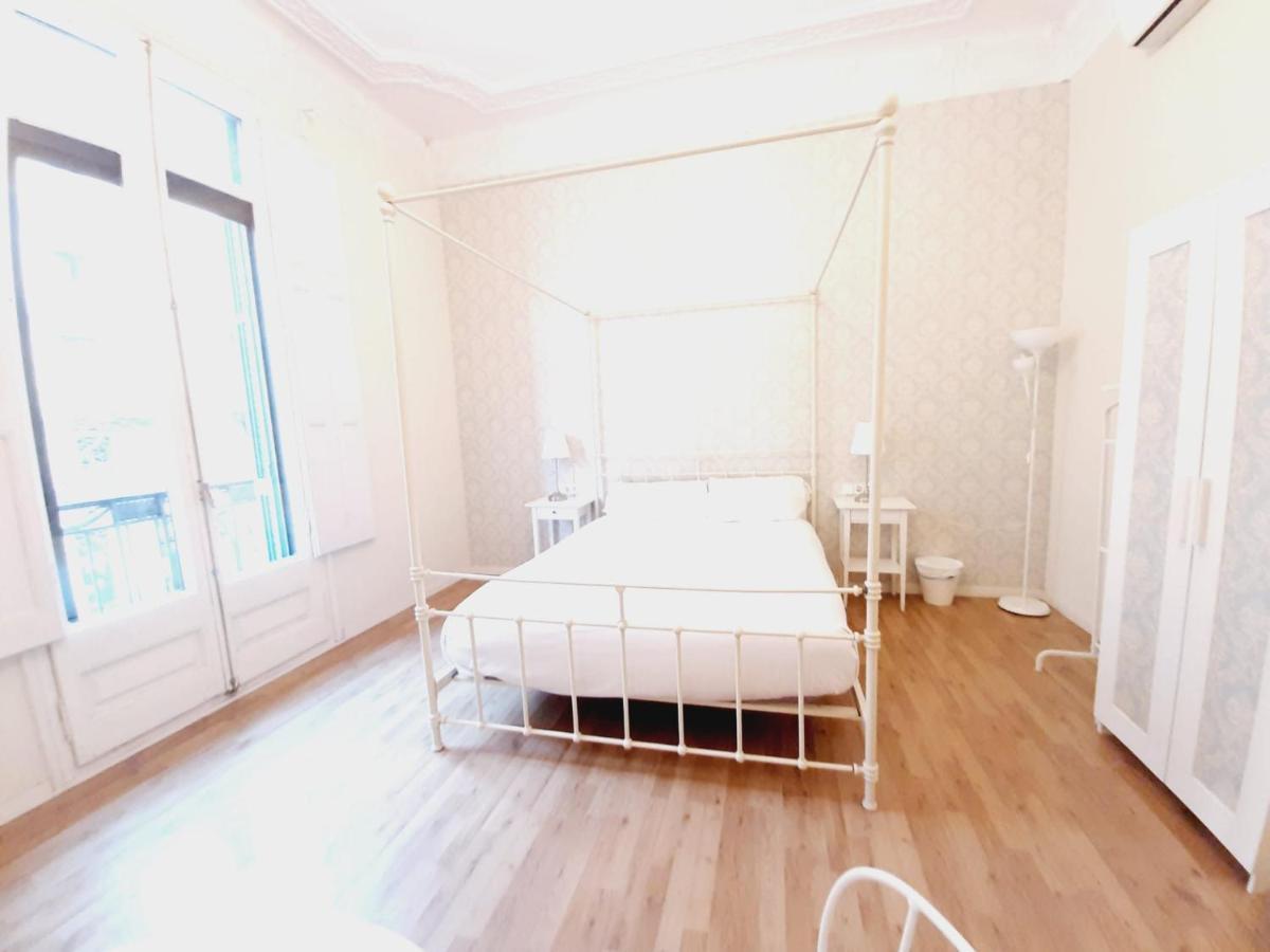 Lumine Luxury Suites By Gaiarooms バルセロナ エクステリア 写真